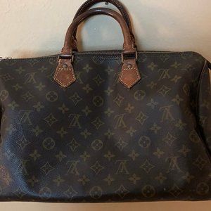 Louis Vuitton Speedy 40